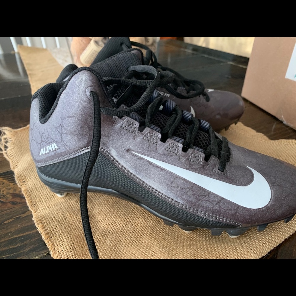 Nike Alpha Football Cleats
